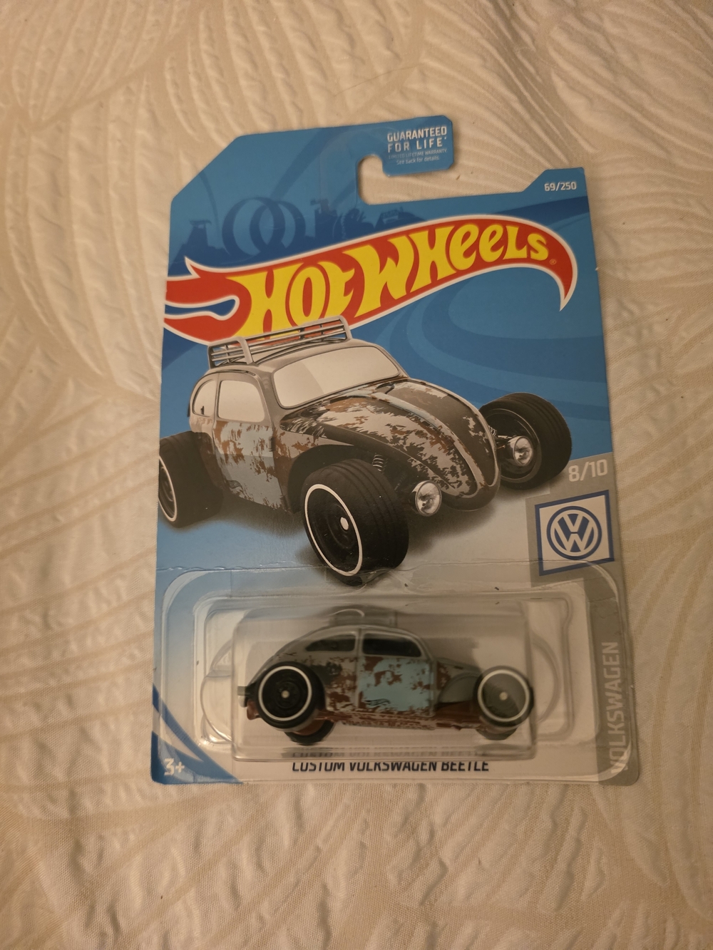 Hot Wheels Rust-Effect Light Blue Volkswagen Beetle Toy Car Bundle Of 5